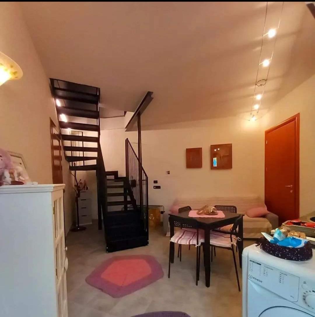 Cascina Roella Hostal Monforte dʼAlba Exterior foto